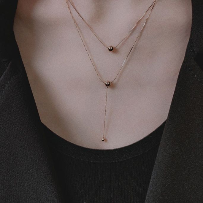 金 ネックレス 二連チェーン丸玉モチーフ垂れ下がりネックレス