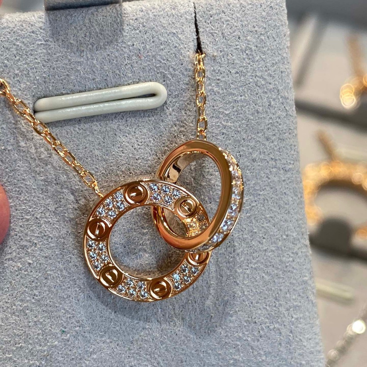 ゴールドネックレス 上品な二連リング ネックレス