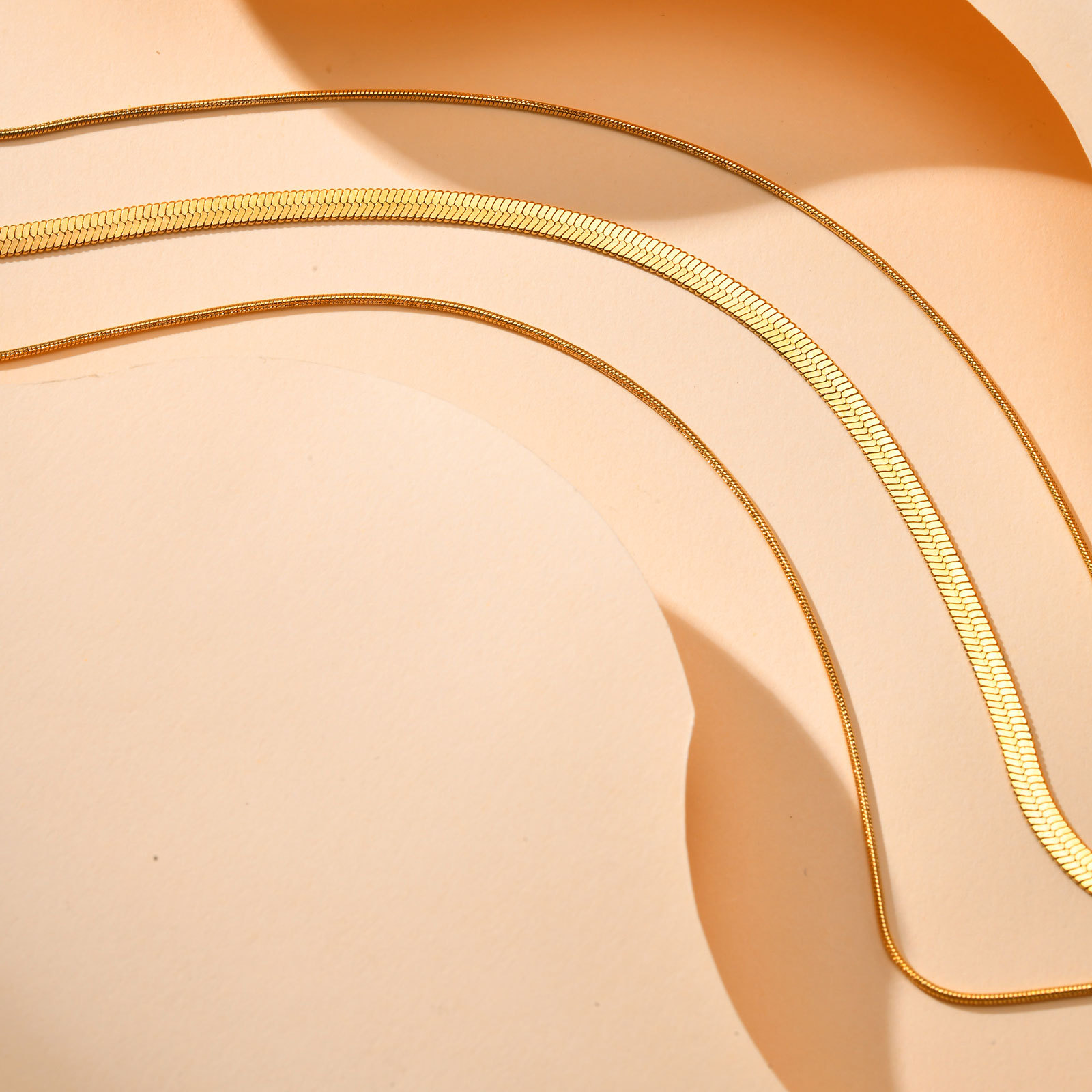 金 ネックレス 三連重ね付け華奢チェーンネックレスセット