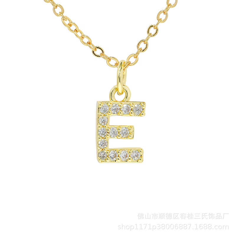 金 ネックレス 煌めきイニシャルペンダント