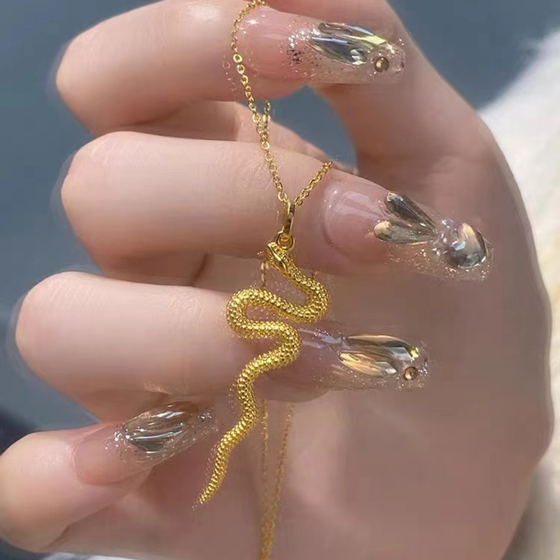 ゴールドアクセサリー 蛇モチーフ ペンダントネックレス