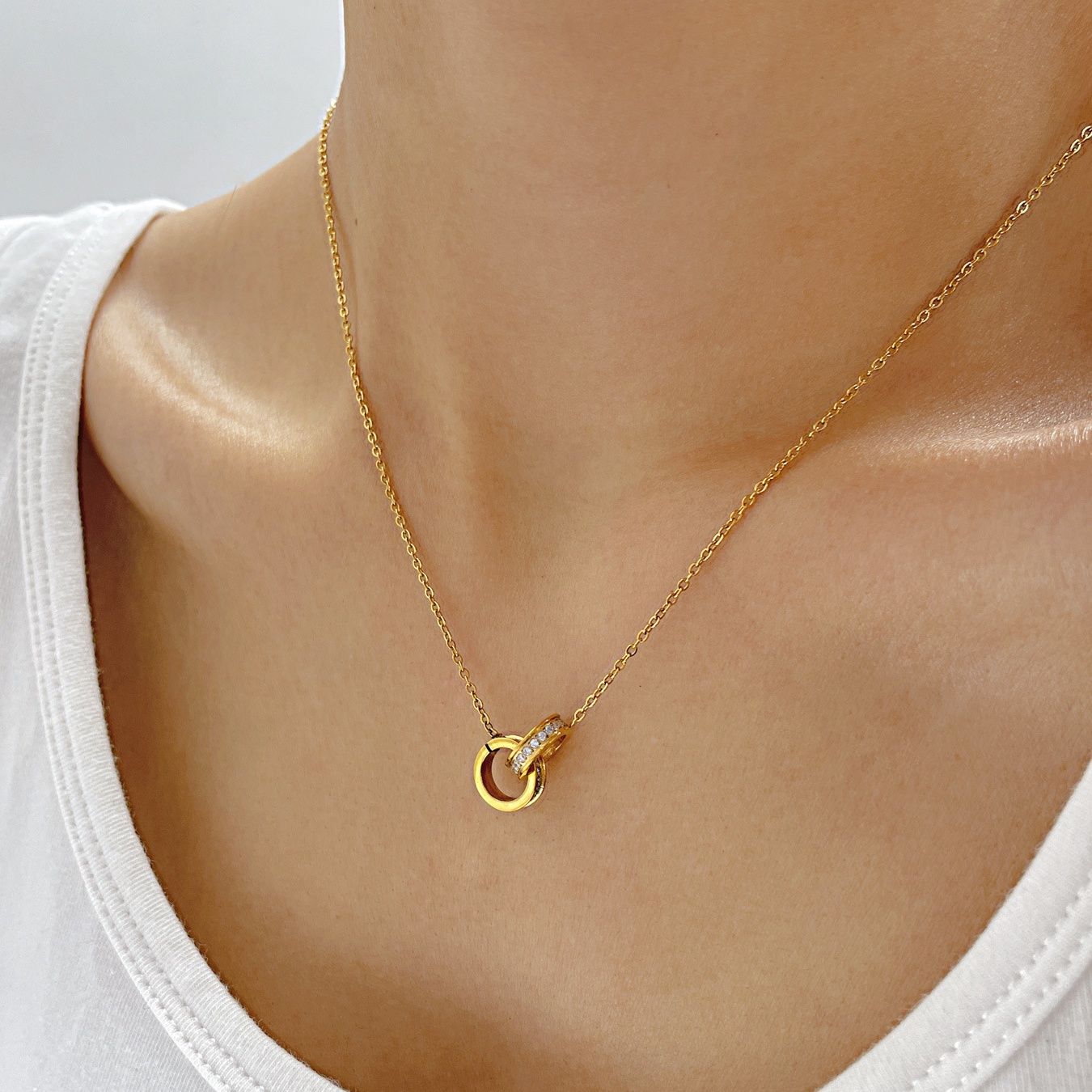 ゴールドアクセサリー 二連リングチェーンネックレス