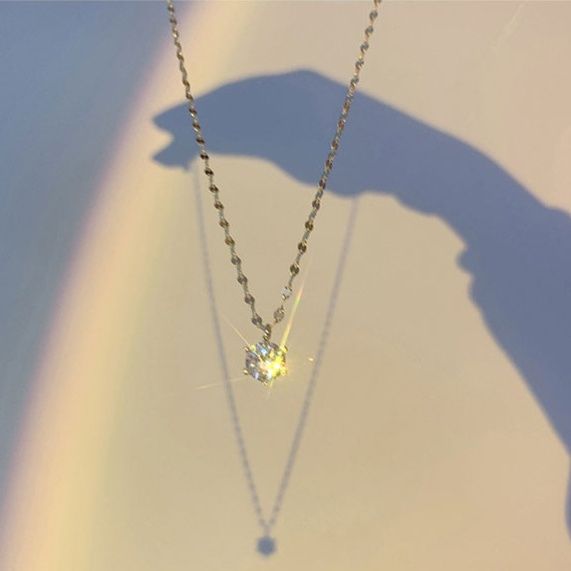 ゴールドアクセサリー 宝石煌めきゴールドネックレス