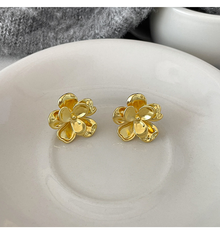 ゴールドアクセサリー レディース ピアス フラワー 大きめ 花形