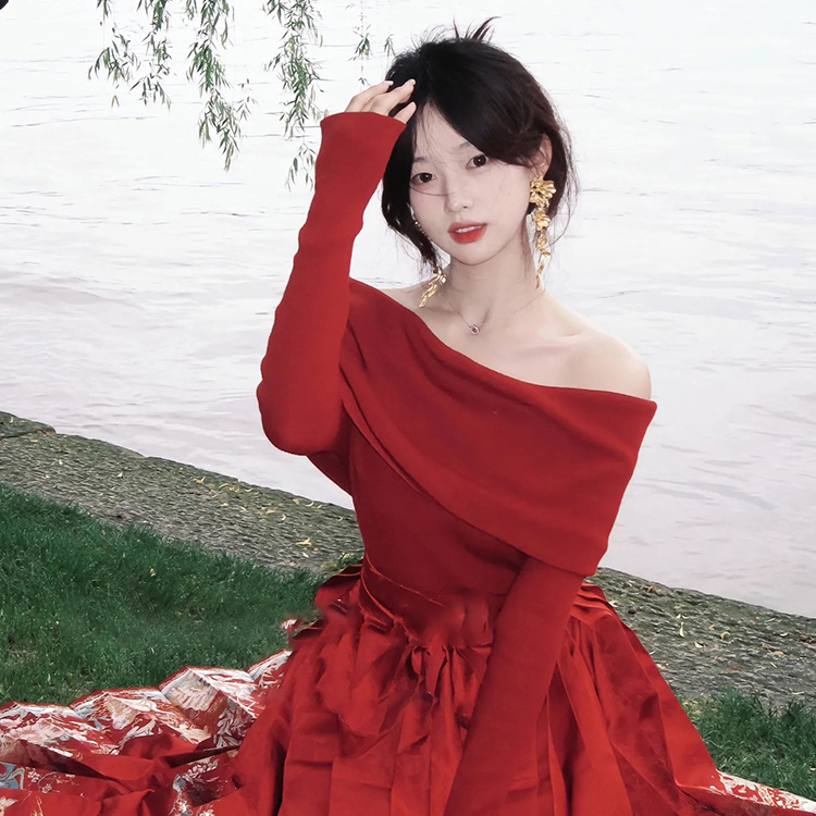 ゴールドアクセサリー イヤリング 花柄 大ぶり ロングイヤリング