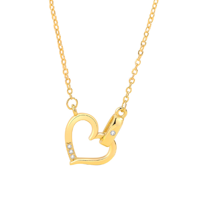 ゴールドアクセサリー 愛の矢が貫くハートモチーフ華奢ネックレス