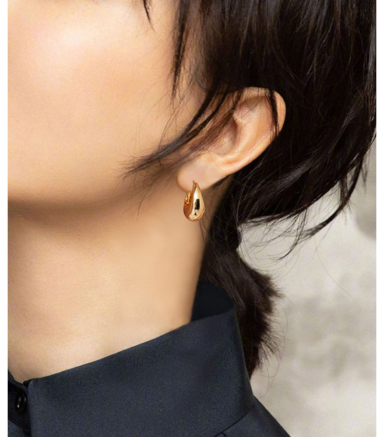 ゴールドアクセサリー 月の雫 フープピアス