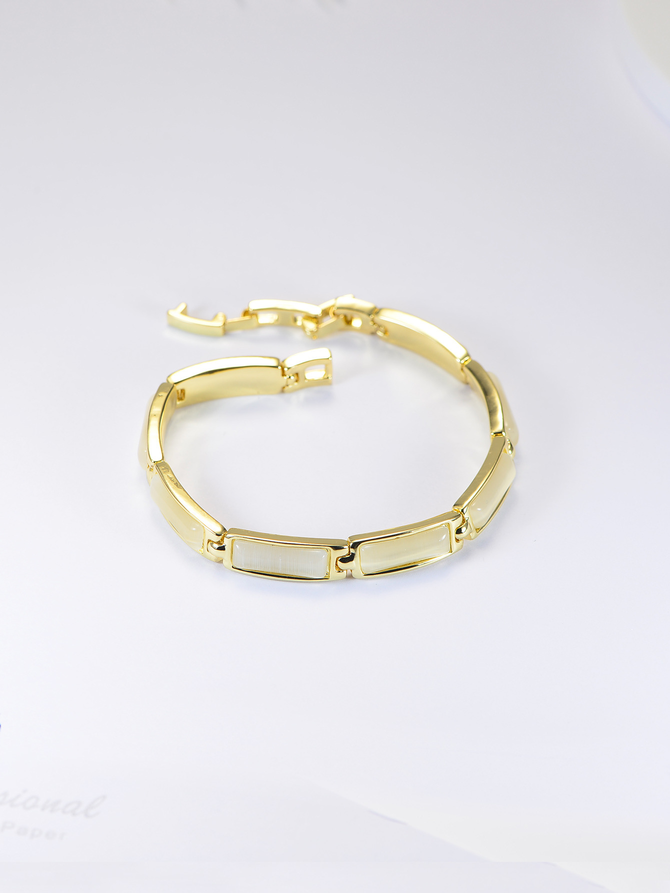 ゴールドアクセサリー ブレスレット 洗練長方形リンクブレスレット