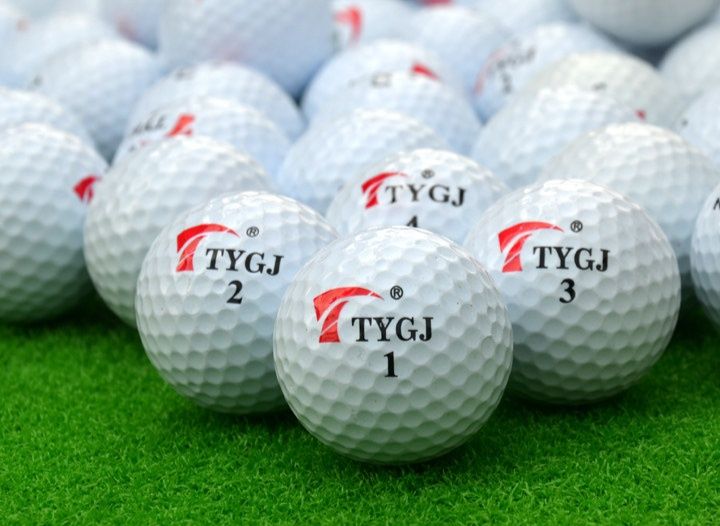 ゴルフ練習器具 練習用競技対応ゴルフボール 22個