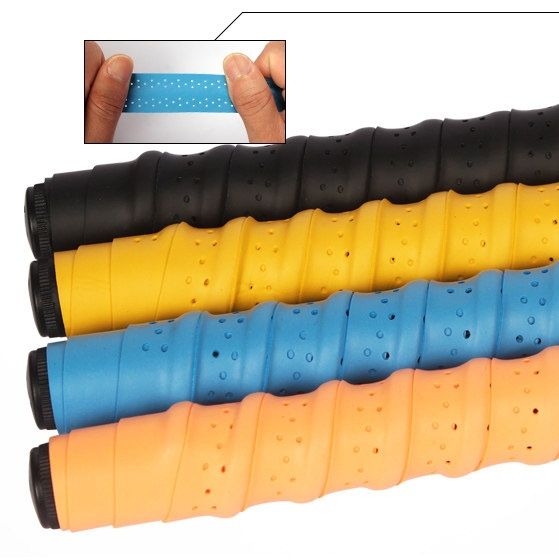 ゴルフ練習器具 通気穴付き波型デザイン滑り止めグリップ