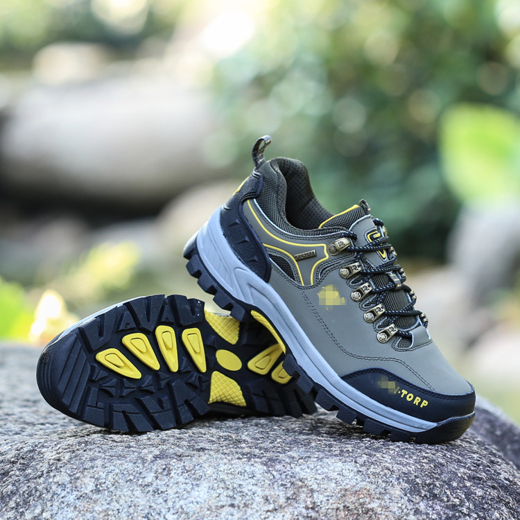 https://fulmo-img-server.com/gotsugotsu-shoes/dc23e7bc-eda3-4dd6-8afa-7517de9b8368.jpg