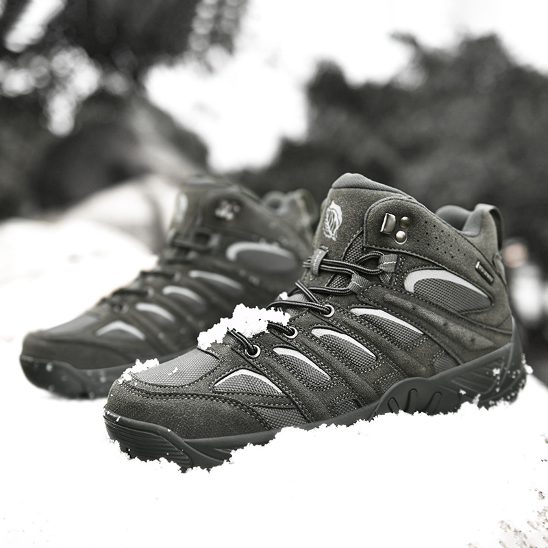 https://fulmo-img-server.com/gotsugotsu-shoes/e757a491-350f-4fea-9bff-3b06ec772596.jpg