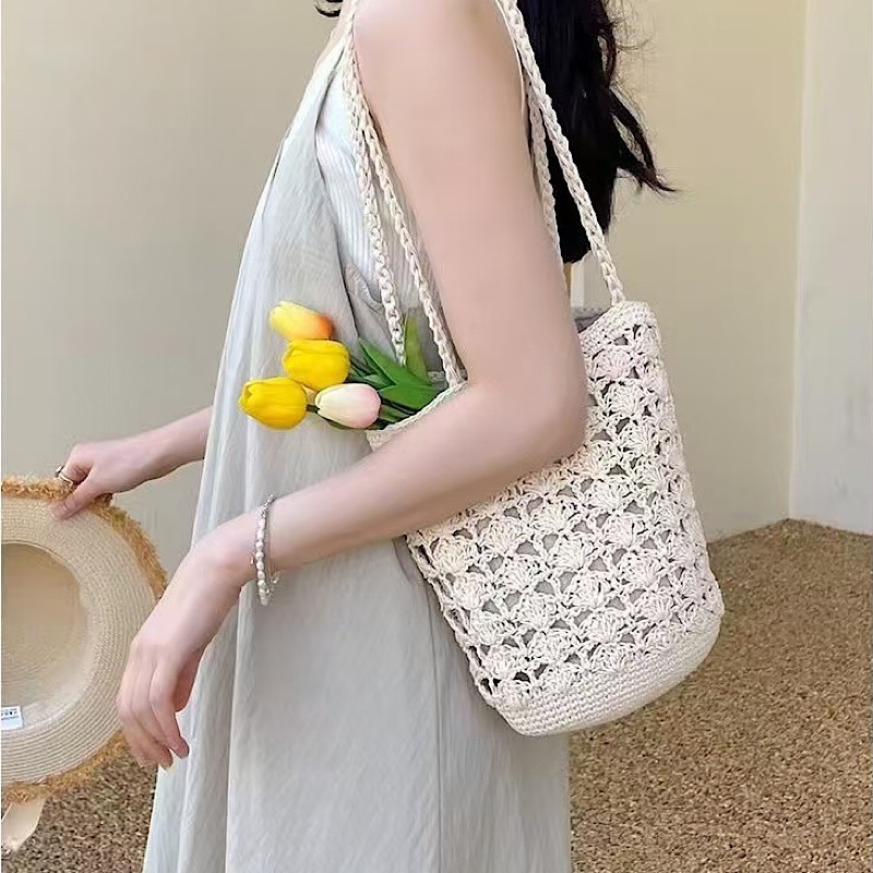 https://fulmo-img-server.com/gracecasual/036e1edf-bbbb-4754-93b5-79b1748e66fd.jpg