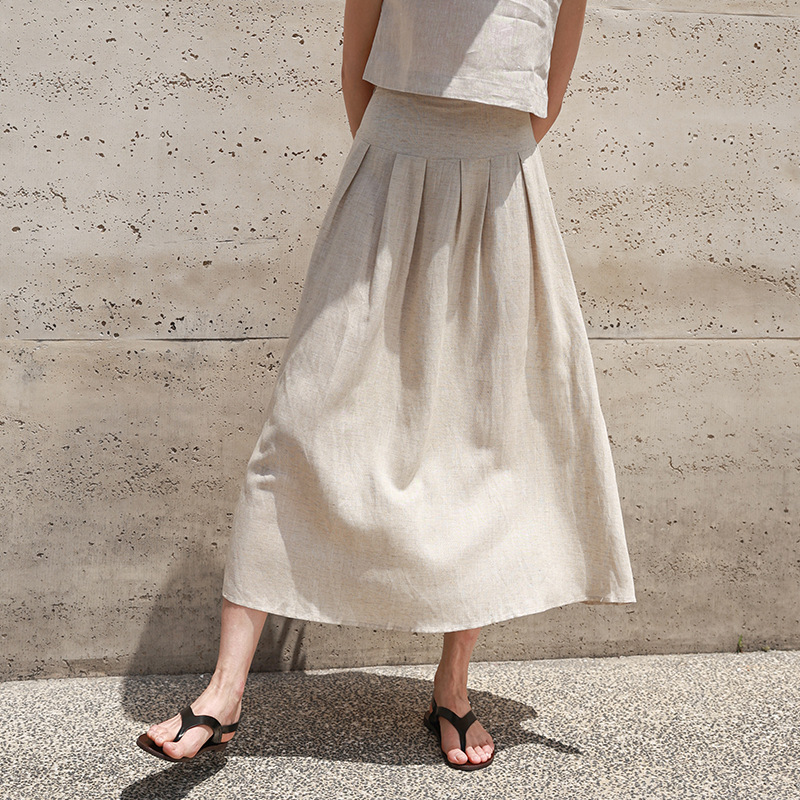 きれいめカジュアル リネン混タックフレアミディ丈スカート