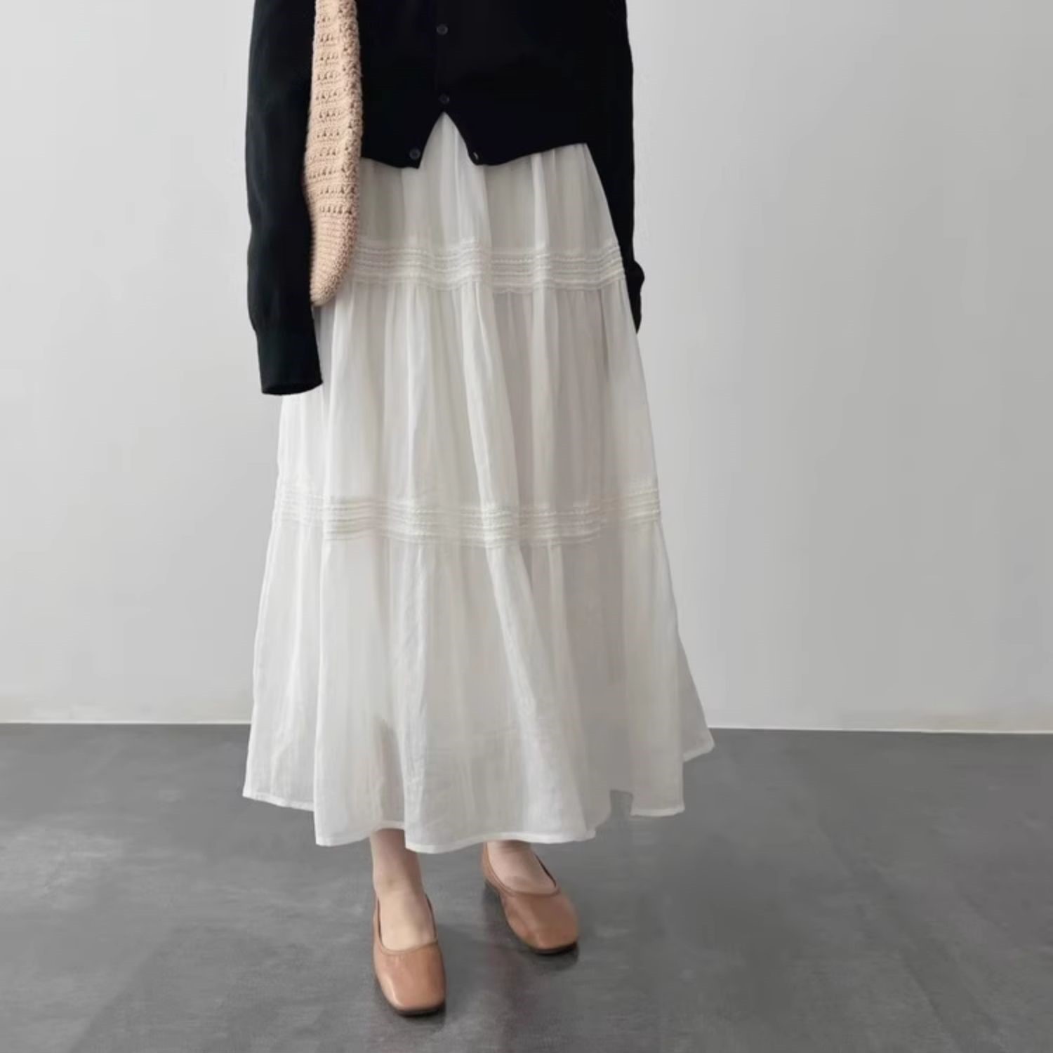 きれいめカジュアル ティアードデザインシアーロングスカート