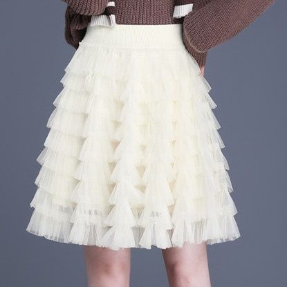 きれいめカジュアル 立体ティアードチュール膝丈スカート