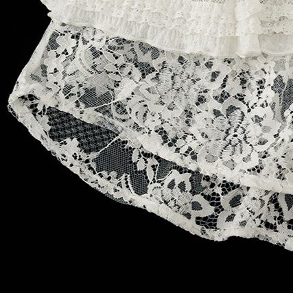 きれいめカジュアル 重ねレースティアードフリルスカート