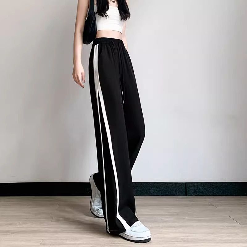 きれいめカジュアル サイドライン入り ゆったりスエットパンツ