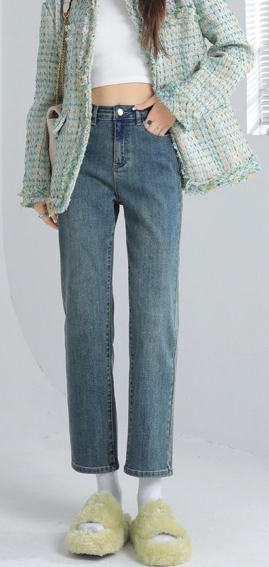 きれいめカジュアル 美脚見えストレートシルエットデニムパンツ