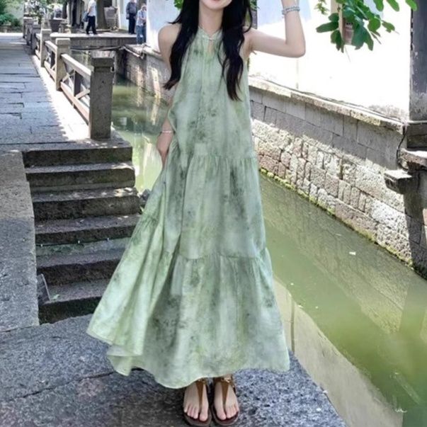 きれいめカジュアル 新中華風 グリーン花柄ホルターネックロングワンピース レディース ノースリーブ