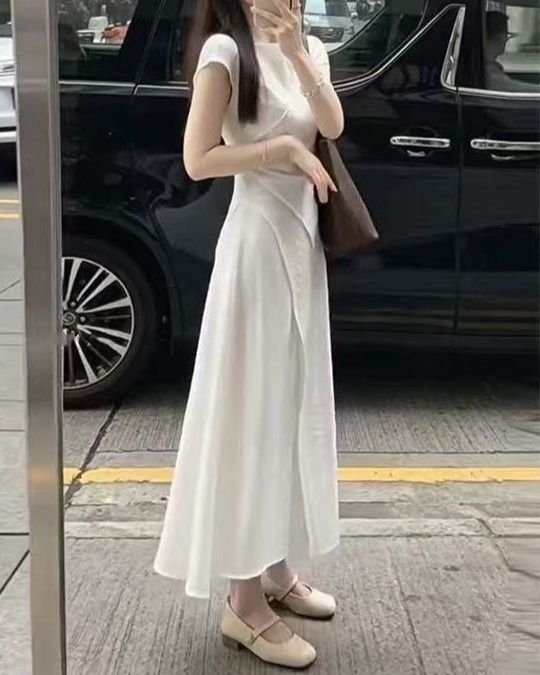 https://fulmo-img-server.com/gracecasual/1790741658405_0c4c0p6d_czy2otbk.jpeg
