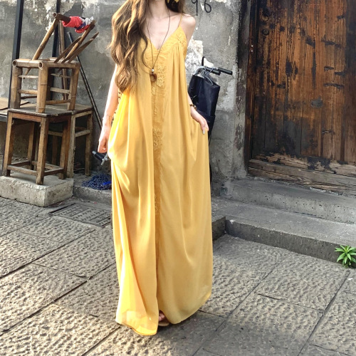 きれいめカジュアル 深Vネックキャミソールロングマキシワンピース