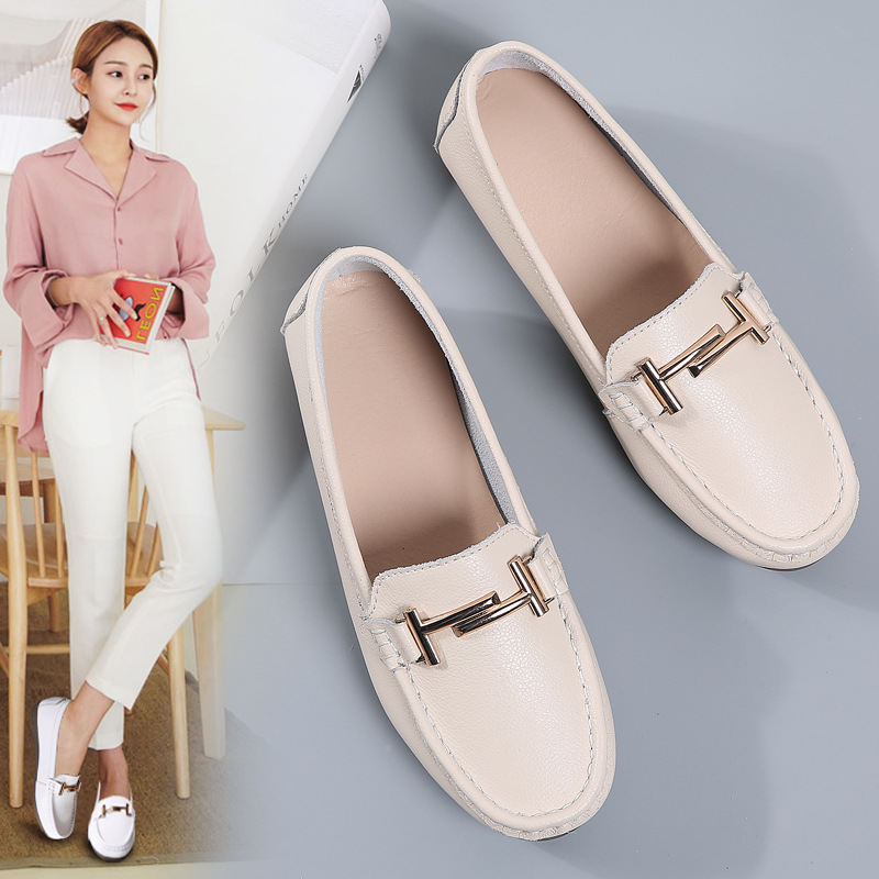 きれいめカジュアル 金具付き本革ドライビングローファー