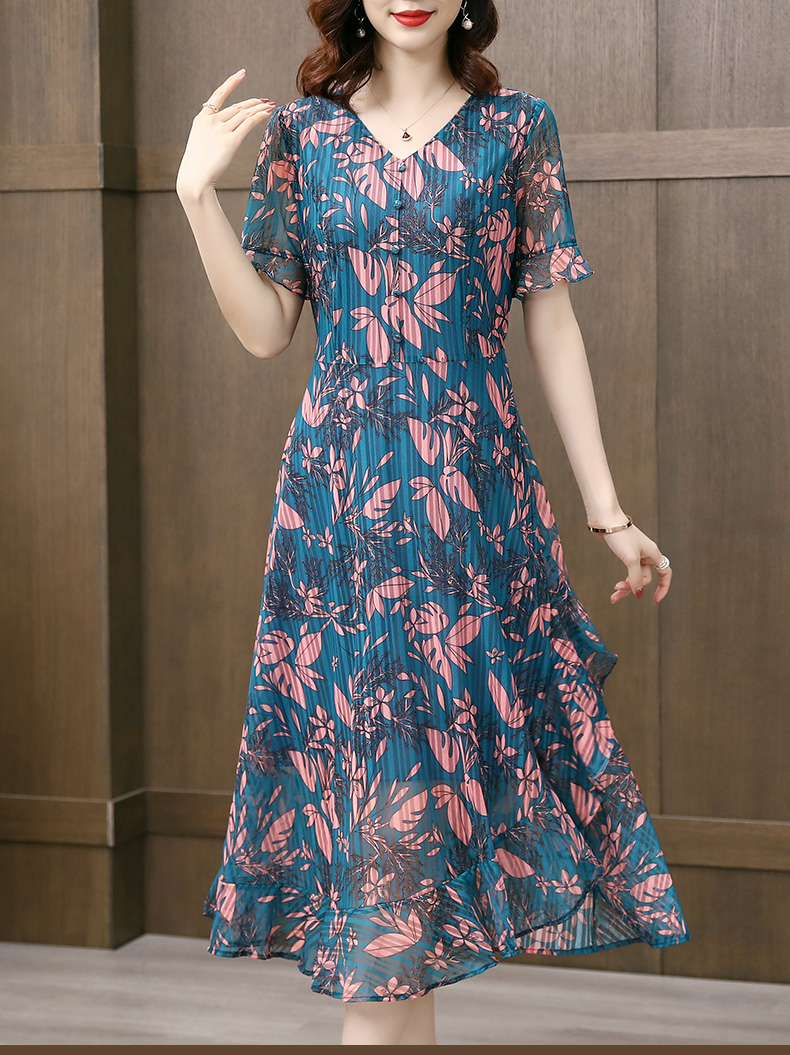 きれいめカジュアル 花柄プリーツ 優美シルエットワンピース
