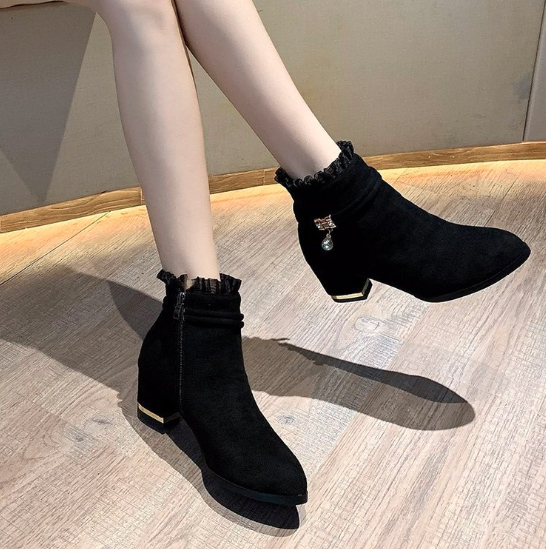 きれいめカジュアル レース装飾スエード調ショート丈靴レディース