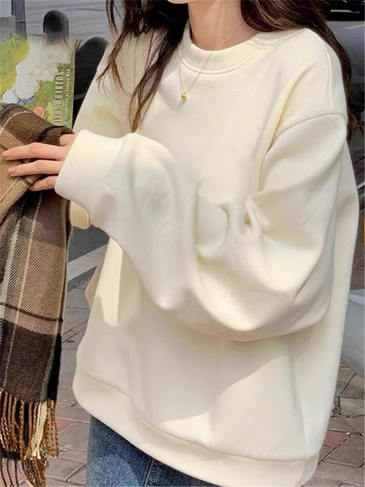 きれいめカジュアル ゆったりシルエット 上質スウェット