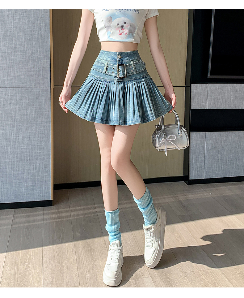 きれいめカジュアル ベルト付きプリーツミニスカート