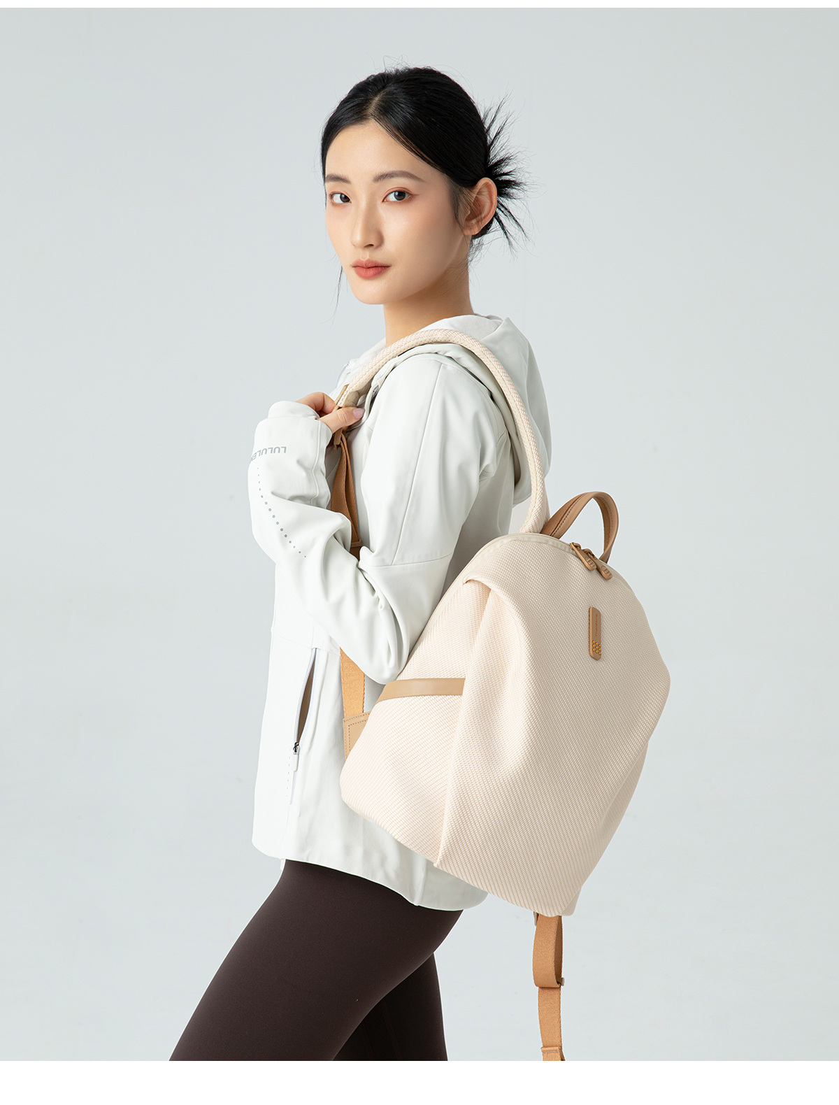 きれいめカジュアル 立体織りデザイン 上品リュック
