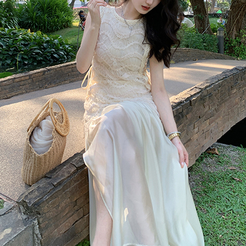 きれいめカジュアル レース切替シフォンマーメイドノースリーブワンピース