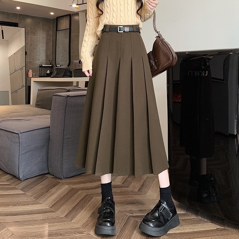 きれいめカジュアル ハイウエストプリーツミディ丈フレアスカート