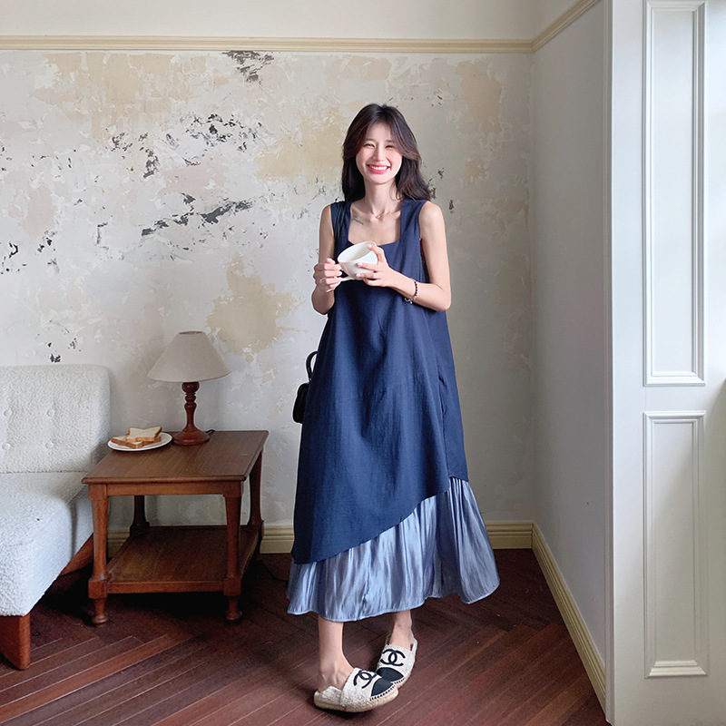 きれいめカジュアル 裾プリーツ切替スクエアネックノースリーブワンピース