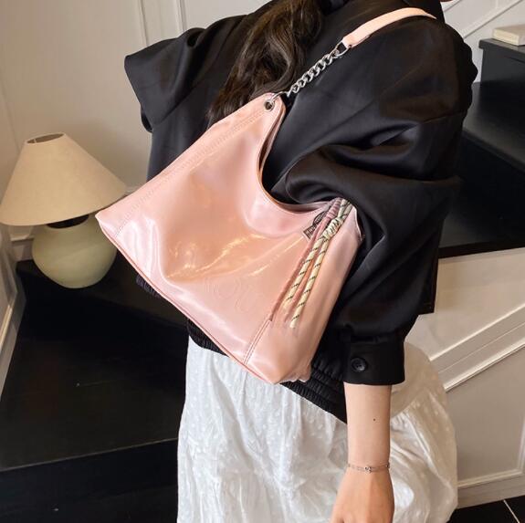 https://fulmo-img-server.com/gracecasual/4ff3d94d-384d-4b04-91b5-ff9717911dcc.jpg