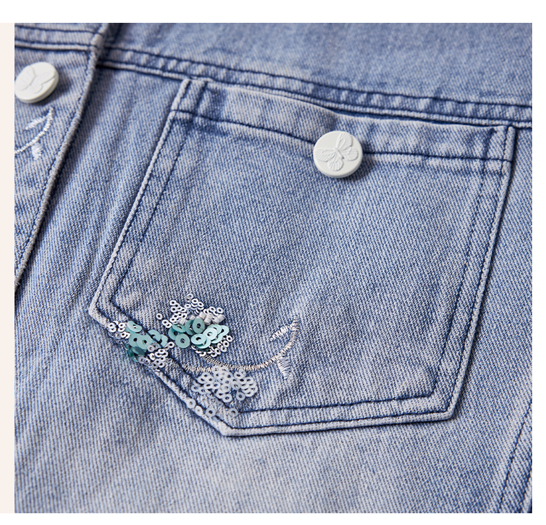 きれいめカジュアル 花刺繍ゆったりデニムジャケット