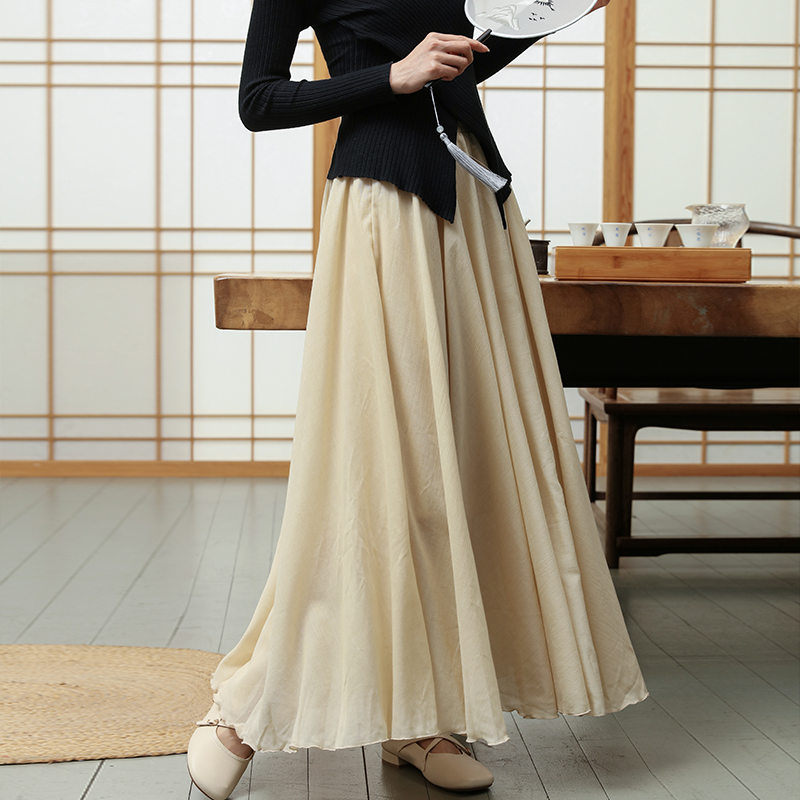 きれいめカジュアル ふんわり広がる マキシ丈フレアスカート