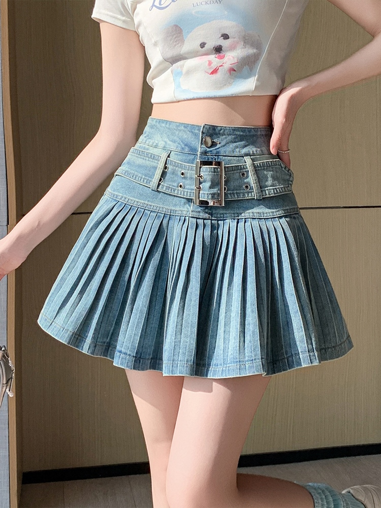 きれいめカジュアル ベルト付きプリーツミニスカート