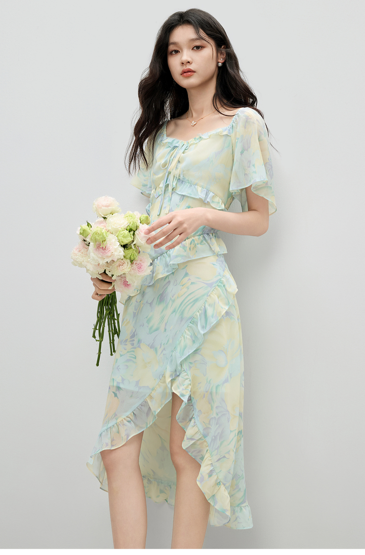 きれいめカジュアル 水彩フリル アシンメトリーワンピース