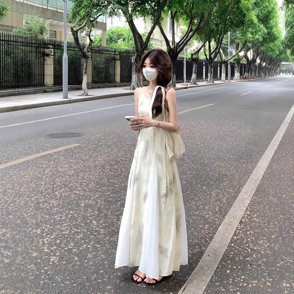 きれいめカジュアル 風に揺れる夏のマキシワンピース
