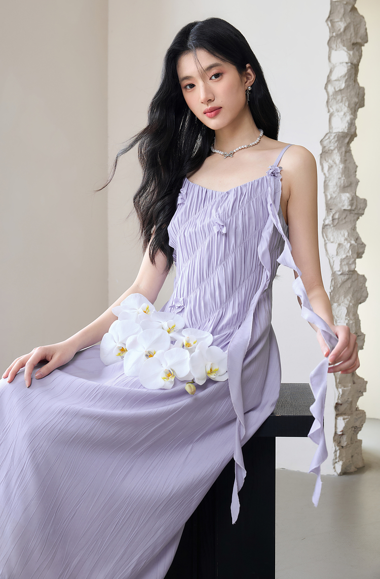 きれいめカジュアル 優美シフォンフリルキャミワンピース