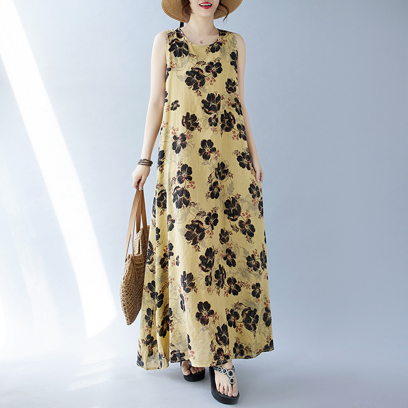 きれいめカジュアル 大人の花柄ノースリーブロング丈ワンピース