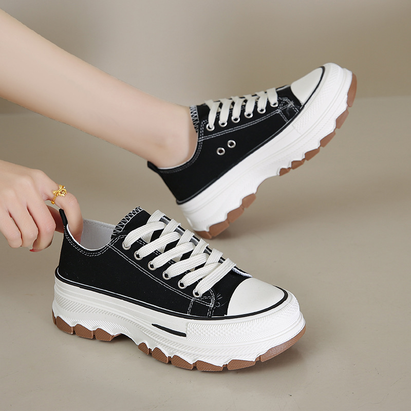 きれいめカジュアル 厚底キャンバス地ローカットスニーカー