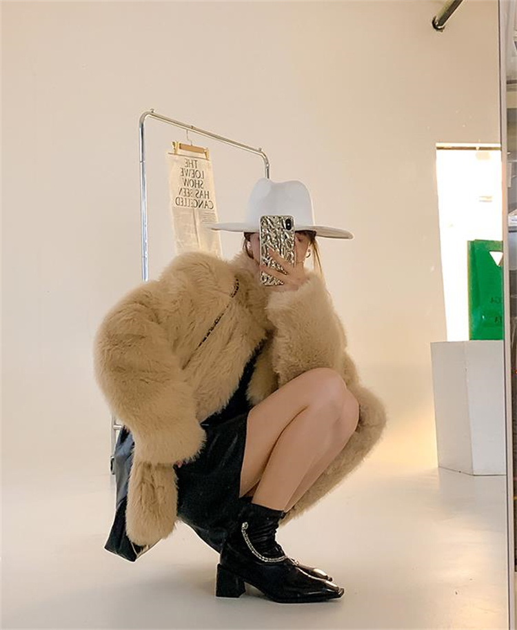 きれいめカジュアル チェーン付き太ヒールショートブーツ 女性用 黒靴