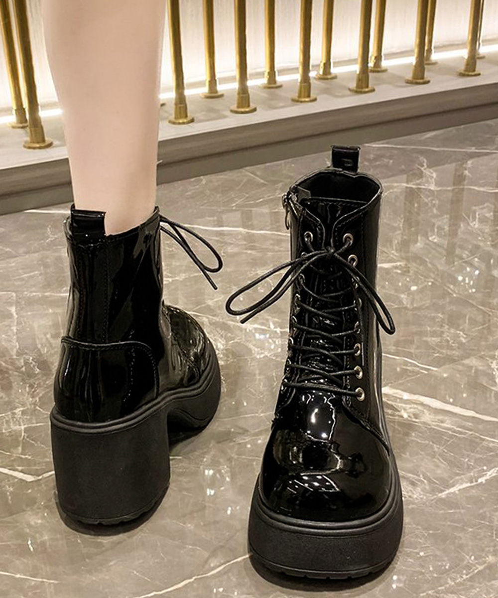 きれいめカジュアル 厚底編み上げ靴 太ヒール歩きやすいショートブーツ