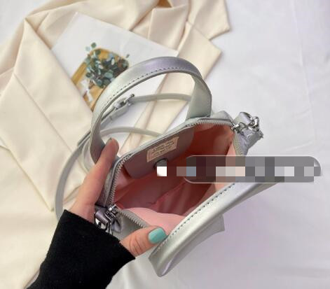 きれいめカジュアル 合成皮革ミニハンドバッグ斜めがけ靴型デザイン小鞄