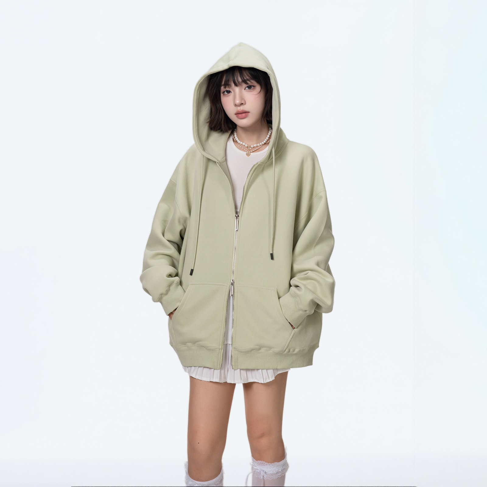 きれいめカジュアル ゆったりシルエット フード付きジップパーカー