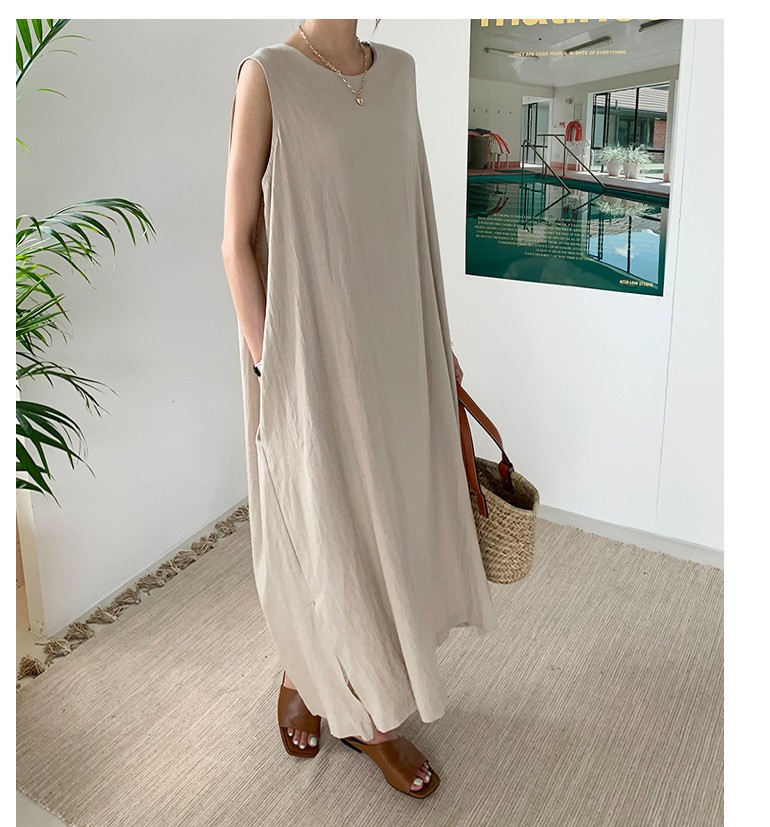 きれいめカジュアル ゆったりノースリーブロング丈リラックスワンピース