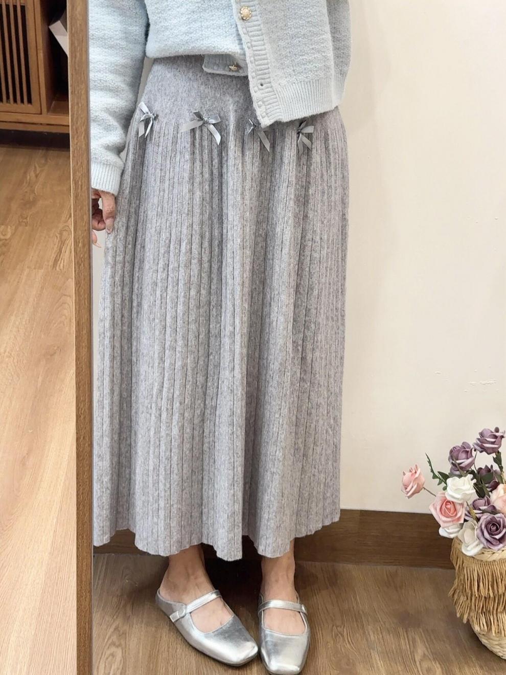 きれいめカジュアル リボン飾りニットプリーツロングスカート